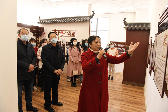 公司婦女聯(lián)合會(huì)組織開(kāi)展“弘揚(yáng)傳統(tǒng)美德 倡樹(shù)文明新風(fēng)”主題教育活動(dòng)